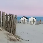 Apartament Le Presbytere Des Baraques A Bleriot-plage - 3 *