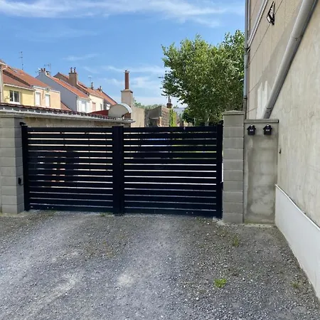 Le Presbytere Des Baraques A Bleriot-plage - 3 * Sangatte